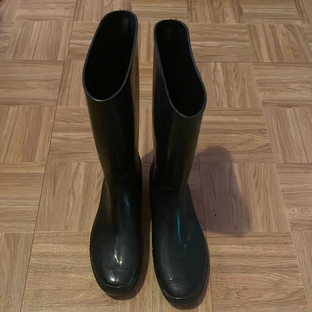 RAINBOOTS